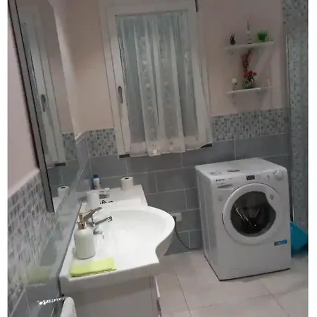 La Casa Di Tina Apartment